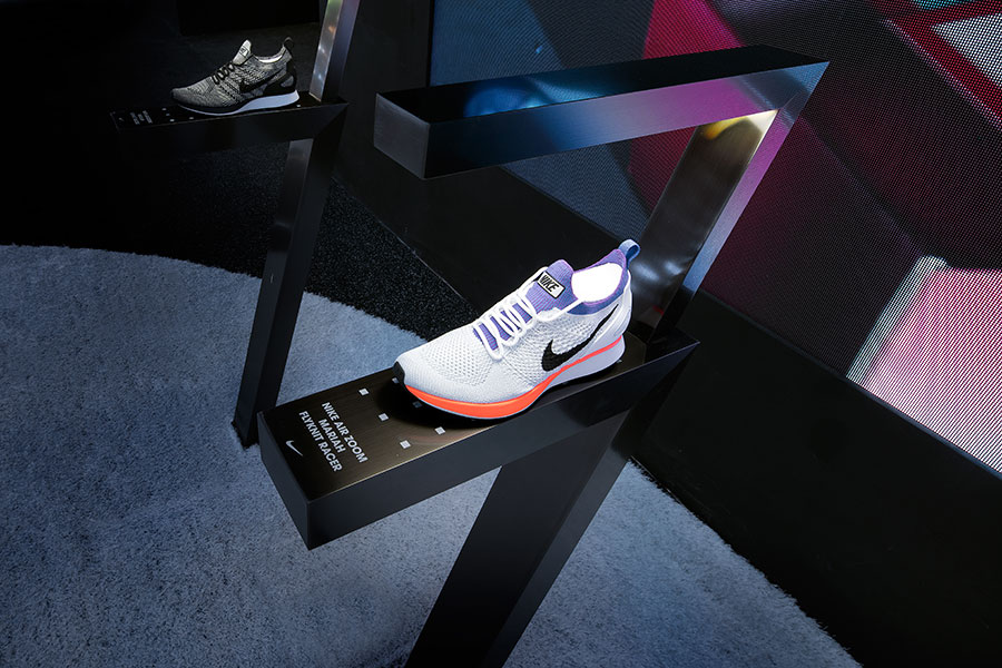 2018耐克室內(nèi)展臺(tái)設(shè)計(jì)方案