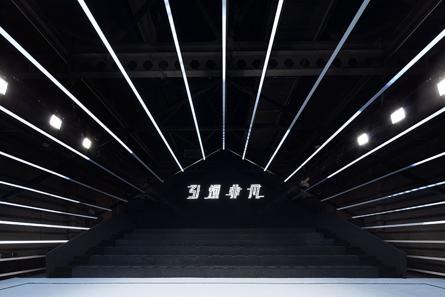 2018耐克室內(nèi)展臺(tái)設(shè)計(jì)方案